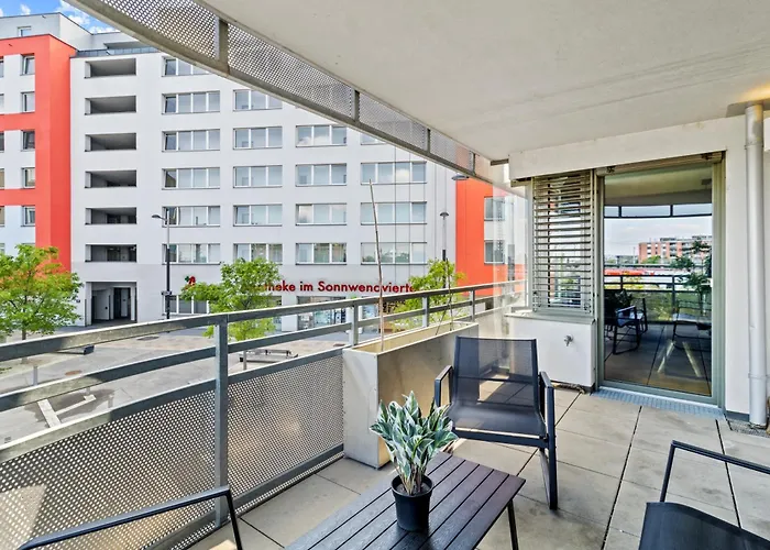 Rhc Station I Near Helmut Zilk Park I High Speed Wifi * Vienna
