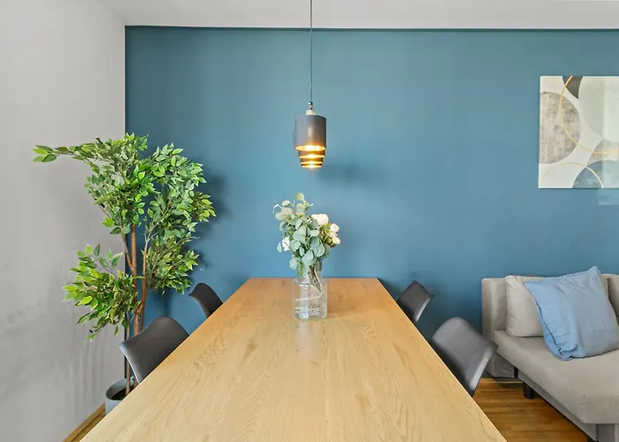 Apartment Rhc Station I Near Helmut Zilk Park I High Speed Wifi Vienna